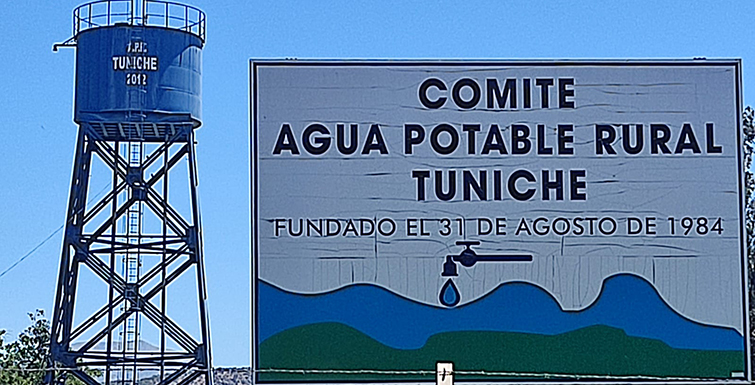 Entrega de Medidores Inteligentes de Agua Potable en APR 